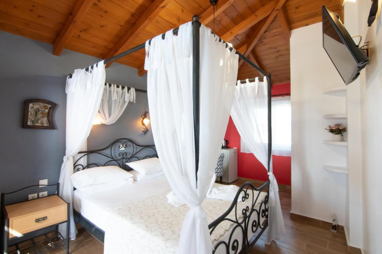 Coralli Rooms & Restaurant Élaphonèse Extérieur photo